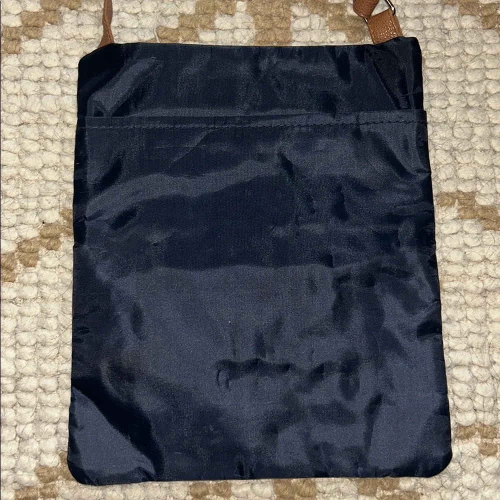 Stone Mountain Lockport Navy Blue Crossbody, NWT - Picture 3 of 3